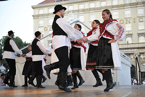 Folk dancing in Zagreb