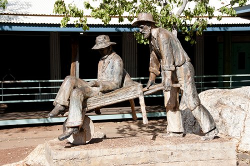 Goldrush Miners Monument Halls Creek Australia