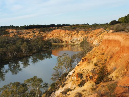 Red cliffs on Murray River