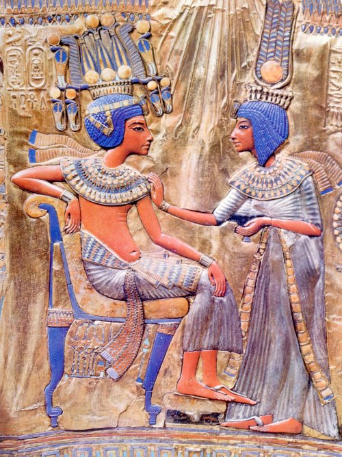 King Tutankhamen with his wife sister